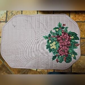 Vintage Set of 4 Christmas Placemats Soft Pink  Handmade Red Poinsettia Painted